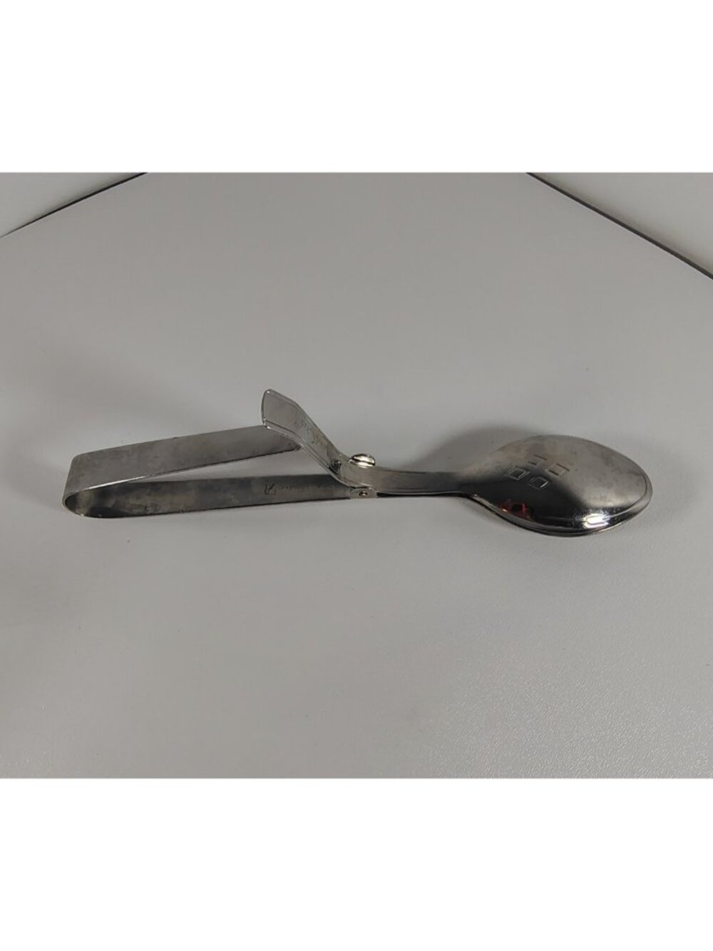 Retired Pampered Chef Double Spoon Serving Tongs (model #2565) 9.5" long